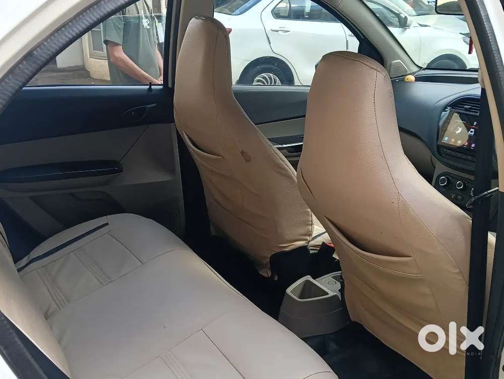 Tata Tiago Revotron 2018