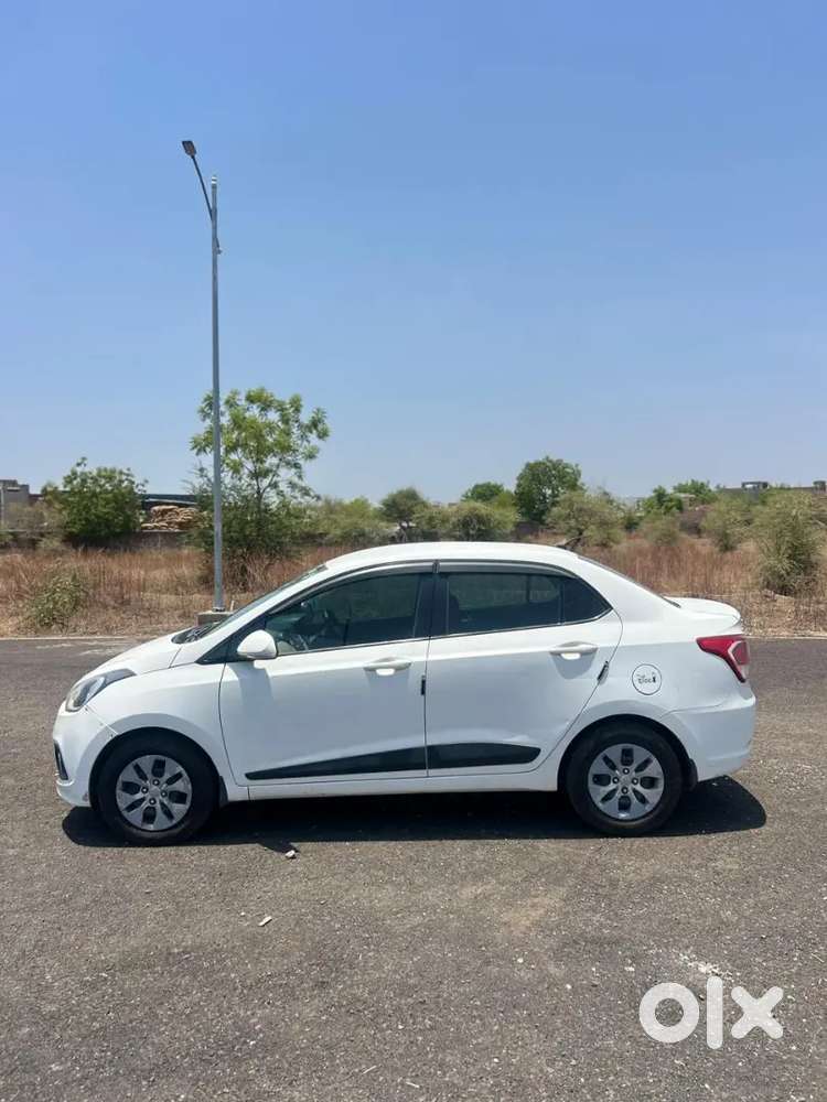 Hyundai Xcent 2017 Diesel Manual Car