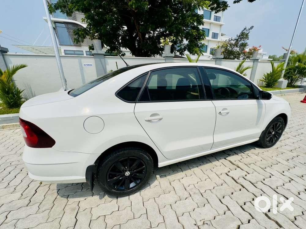 Skoda Rapid [2016-2020] 1.6 Active Plus Mpi, 2019, Petrol