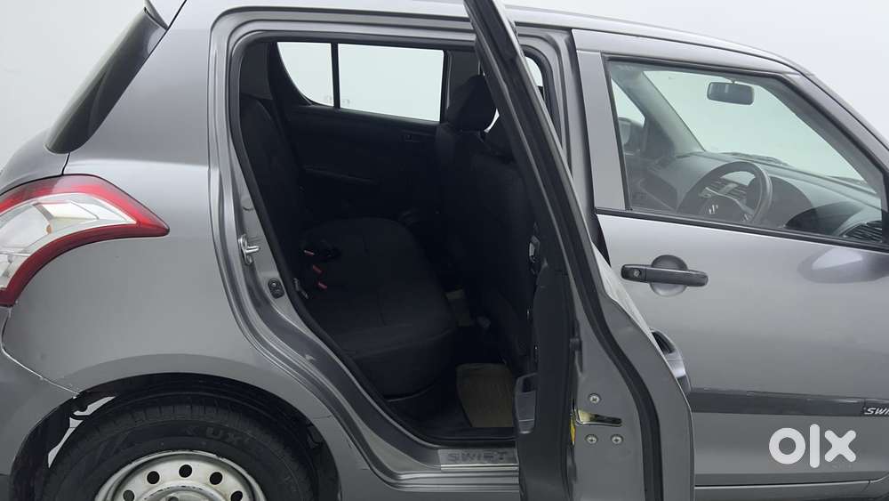 Maruti Suzuki Swift 1.3 Lxi, 2013, Petrol