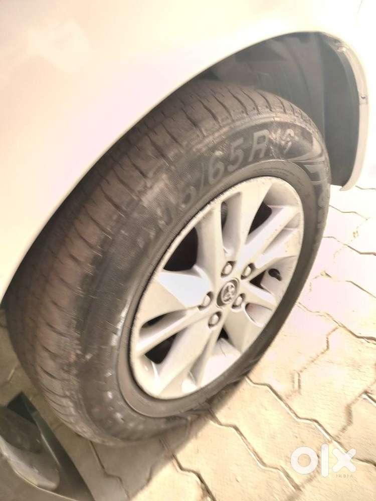 Toyota Innova Crysta 2.4 G Mt, 2018, Diesel