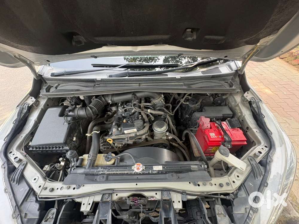 Toyota Innova Crysta Top Model -(2022 November )