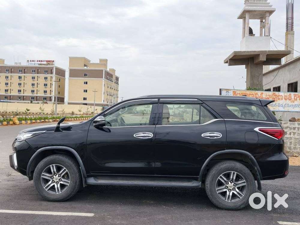 Toyota Fortuner 4x2 At 2.8 Diesel, 2020, Diesel
