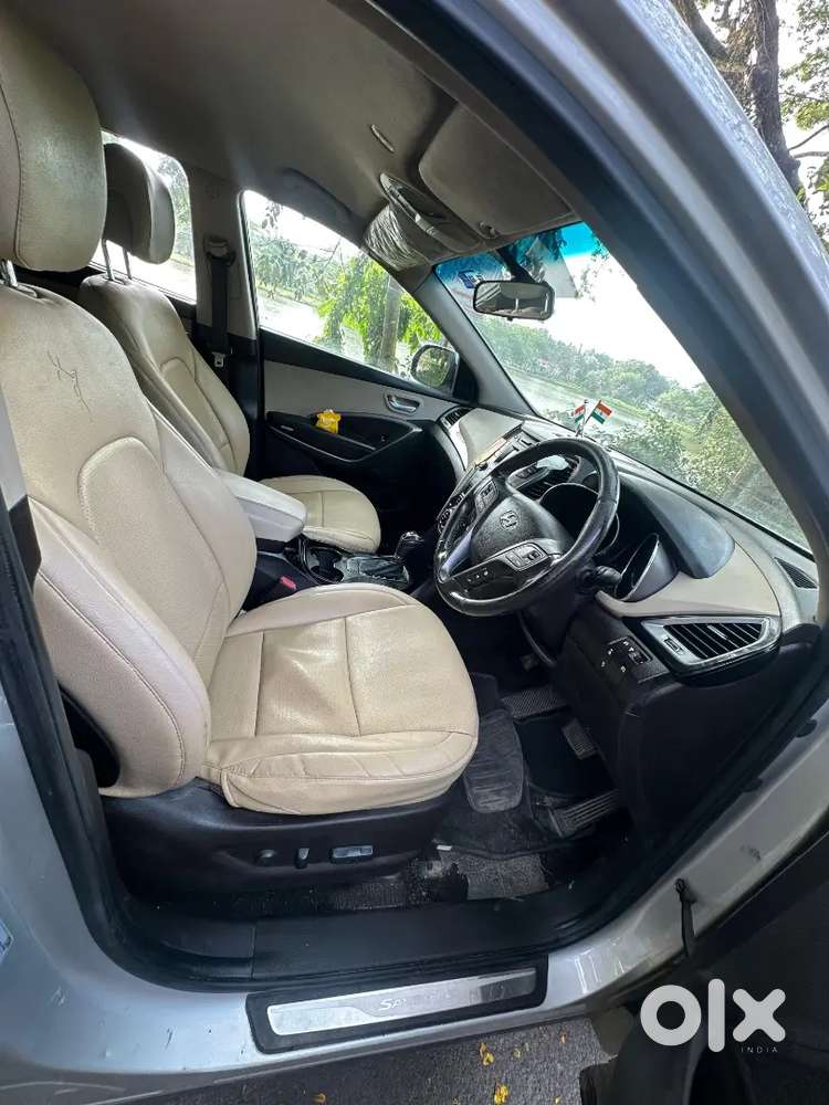 Hyundai Santa Fe 2014 Diesel 93000 Km Driven
