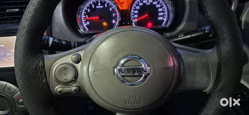Nissan Sunny Special Edition, 2015, Petrol