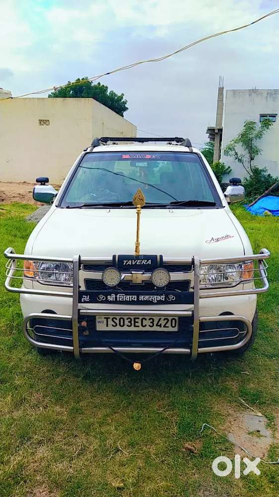Chevrolet Tavera Neo 2014