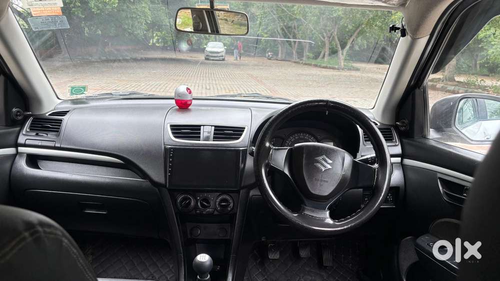 Maruti Suzuki Swift Lxi Optional-o, 2017, Cng & Hybrids