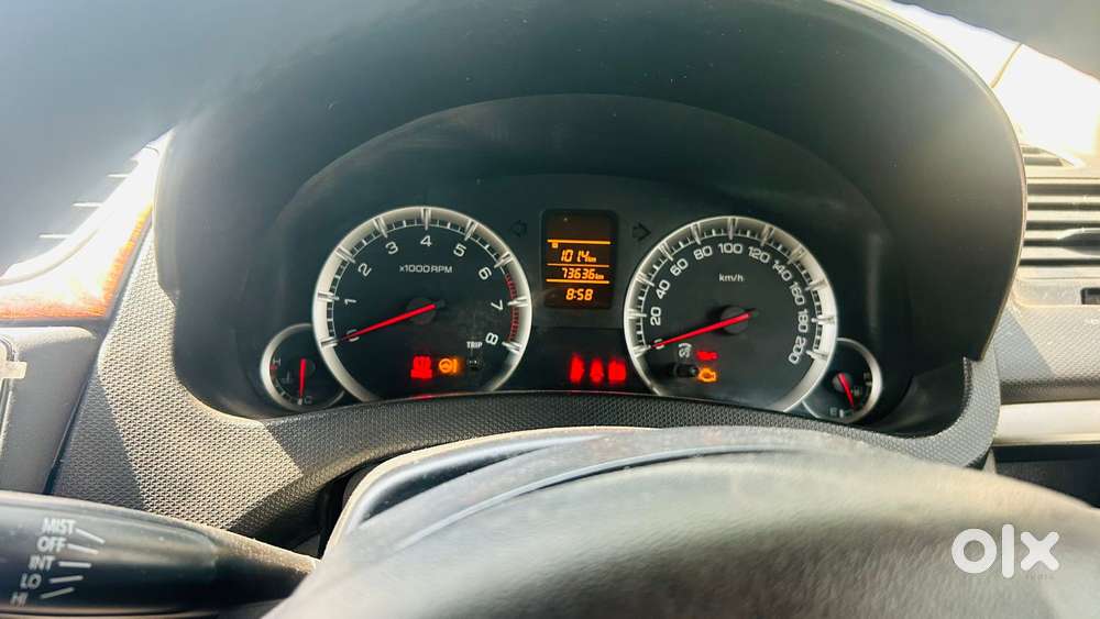 Maruti Suzuki Swift Vxi, 2017, Petrol