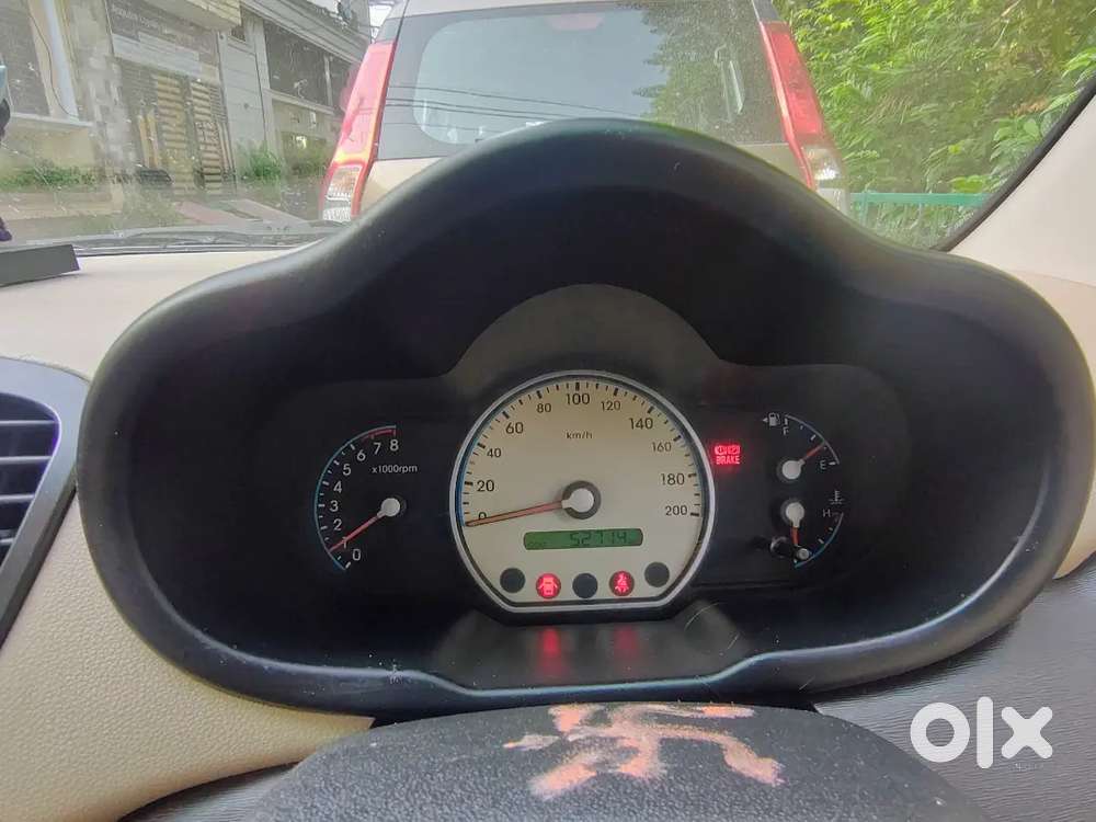 Hyundai I10 2010 Petrol  57,000 Km  Brand New Tyres  Rc & Insurance