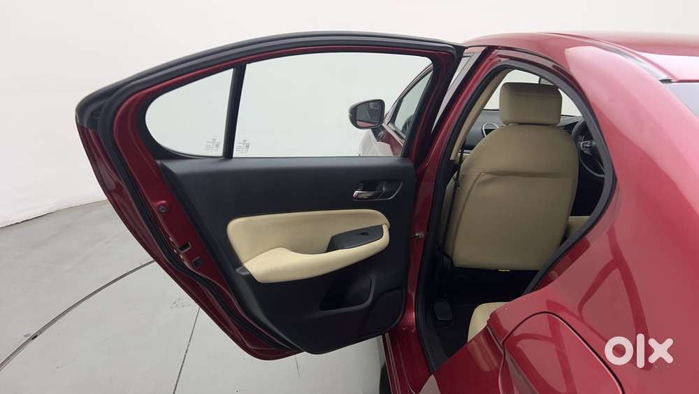 Honda City I-vtec V, 2022, Petrol