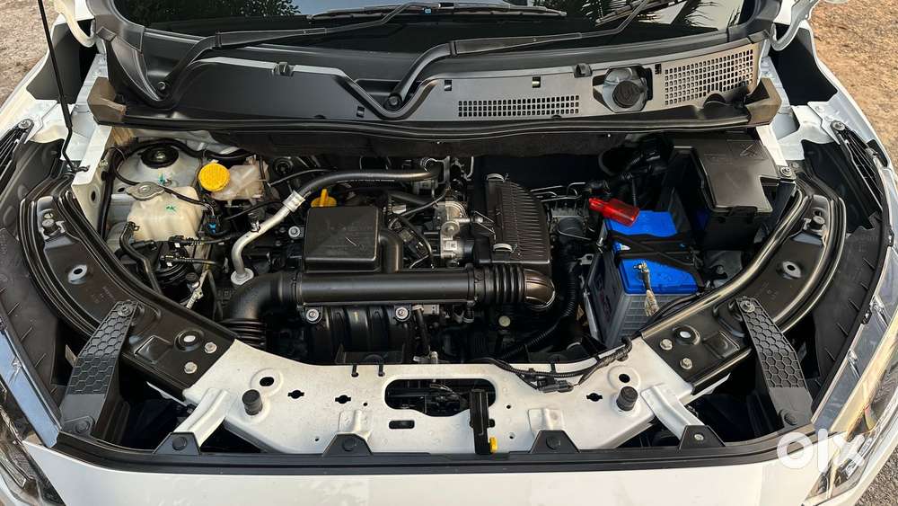 Nissan Magnite 1.0 Xv, 2021, Petrol