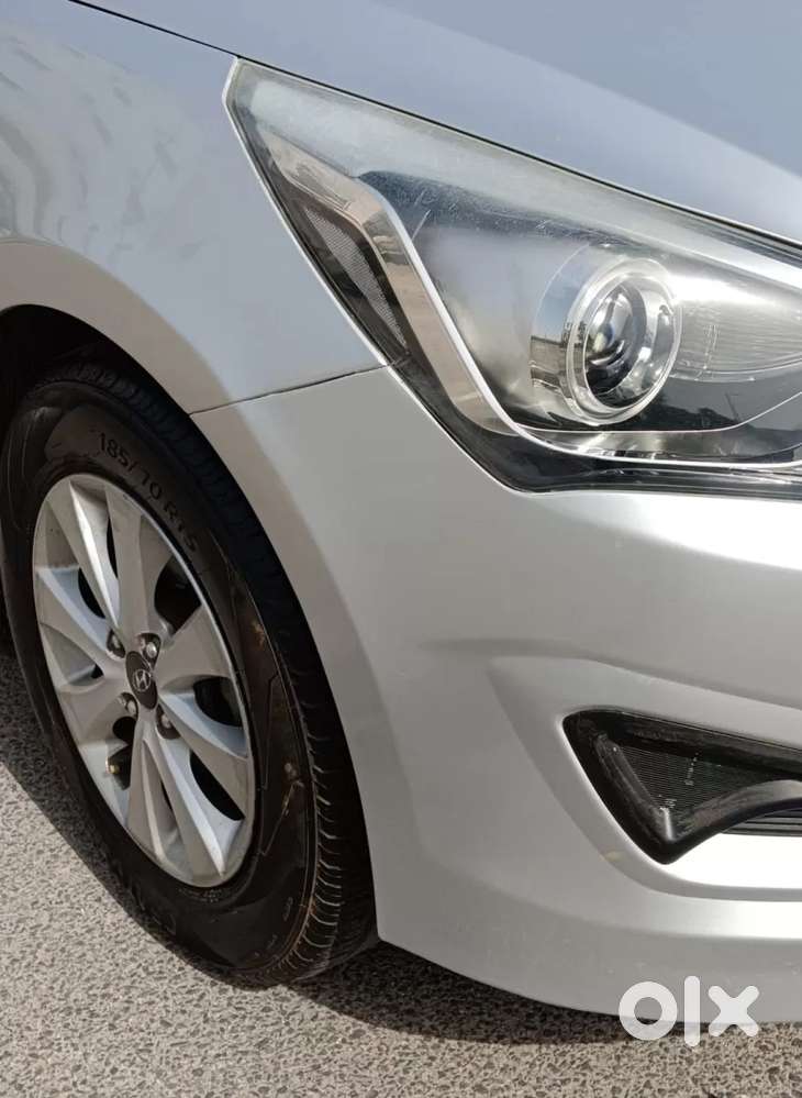 Hyundai Verna Fluidic 1.6 Vtvt Sx, 2016, Petrol