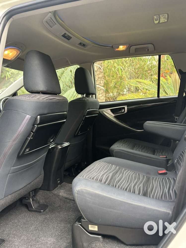 Toyota Innova Crysta [2020-ongoing] 2.4 Vx 7 Str, 2021, Diesel