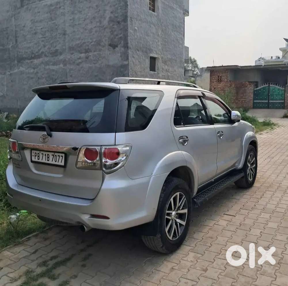 Toyota Fortuner Automatic 4×2