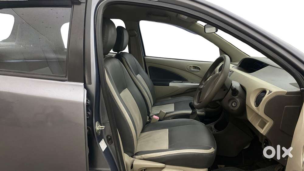 Toyota Etios Liva 2014-2016 V, 2015, Petrol