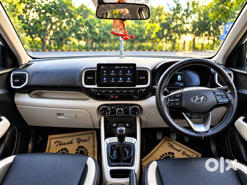 Hyundai Venue 1.2 S (o), 2023, Petrol