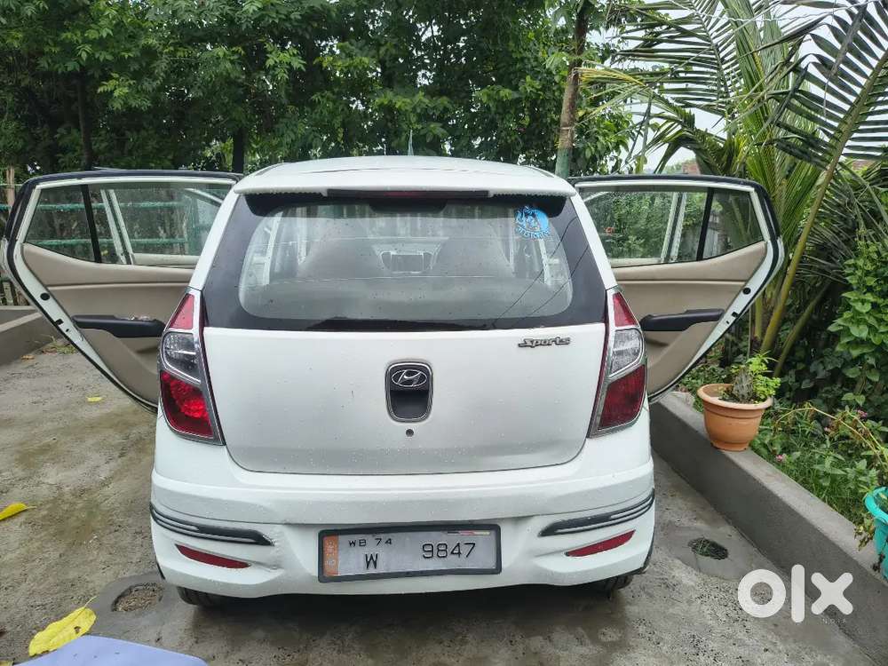 Hyundai Grand I10 Sportz 2011