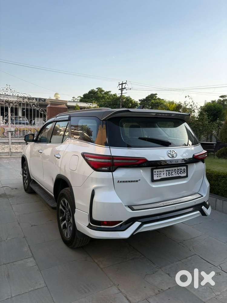 Toyota Fortuner Legender+ Diesel Automatic 2024