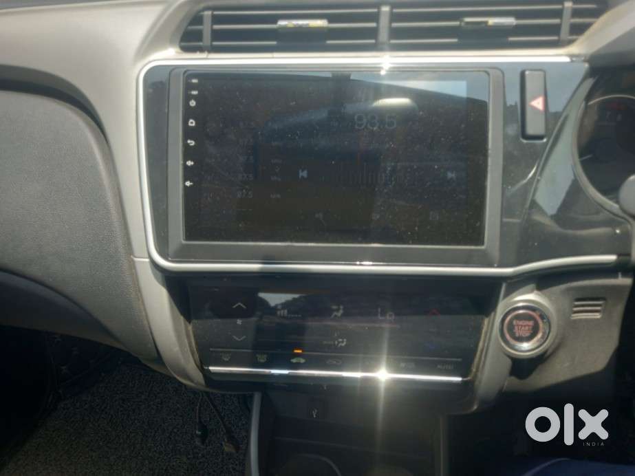 Honda City I-vtec V, 2018, Petrol