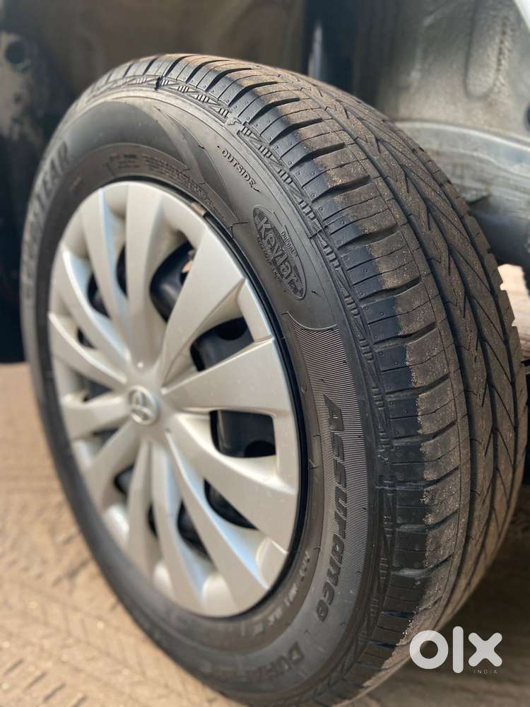 Toyota Etios 2010-2012 G, 2011, Petrol