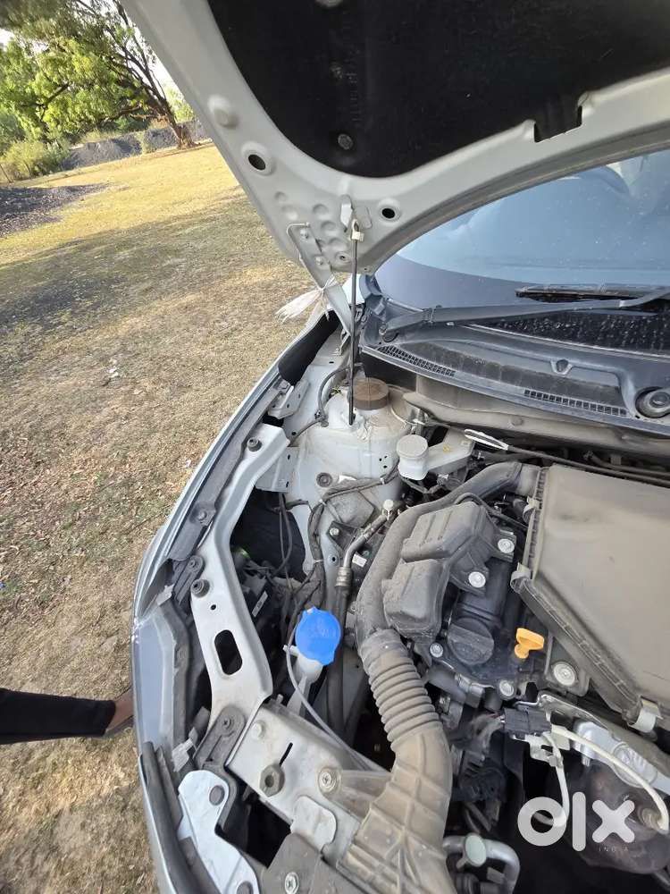 Maruti Suzuki Dzire 1.2 2015