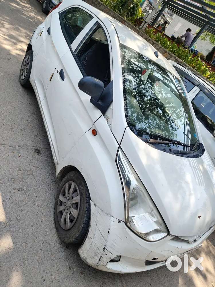 Hyundai Eon 2012 Petrol Well Maintained