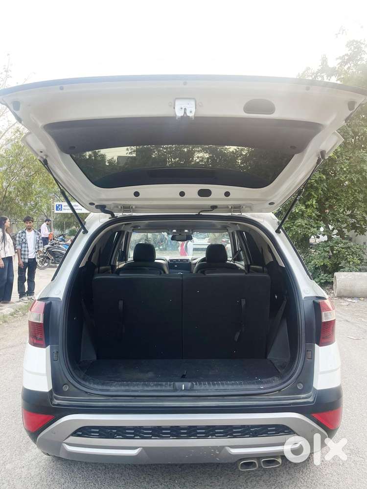 Hyundai Alcazar 1.5 Tdct Signature (o) 7s Petrol, 2023, Petrol