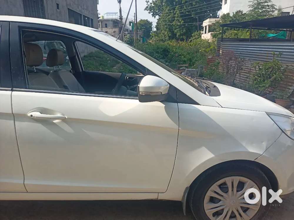 Tata Zest Revotron 2017
