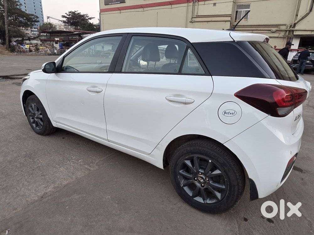 Hyundai Elite I20 Sportz (o) 1.2, 2020, Petrol