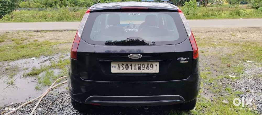 Ford Figo Titatinium 2010