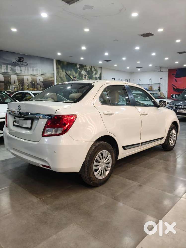 Maruti Suzuki Swift Dzire Vxi Optional, 2023, Petrol