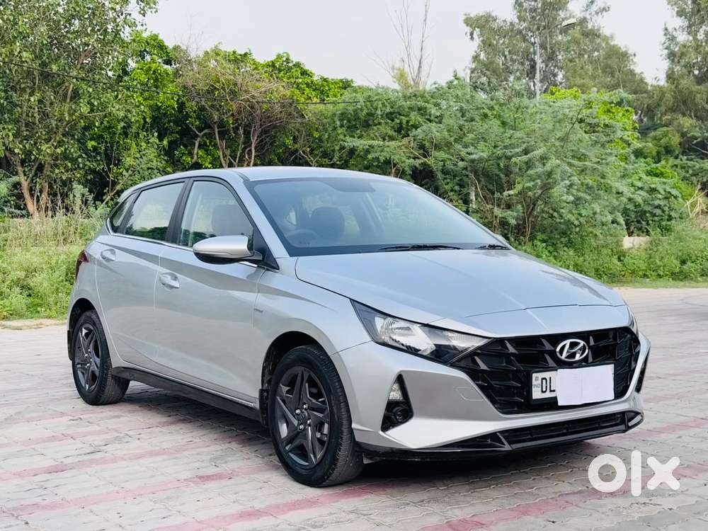 Hyundai I20 Sportz 1.2 Ivt, 2023, Petrol