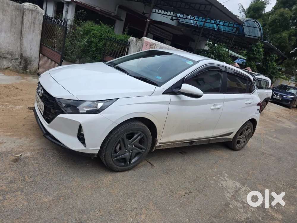 Hyundai I20 Sportz 1.2 Mt, 2023, Petrol
