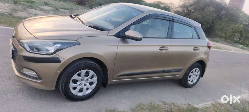 Hyundai Elite I20 Sportz (o) 1.2, 2014, Petrol