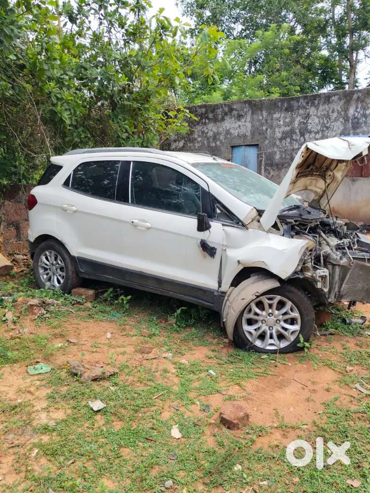 We Are Buy All Types Of Damage Nd Accident Car Nd Sale Spare Parts Als