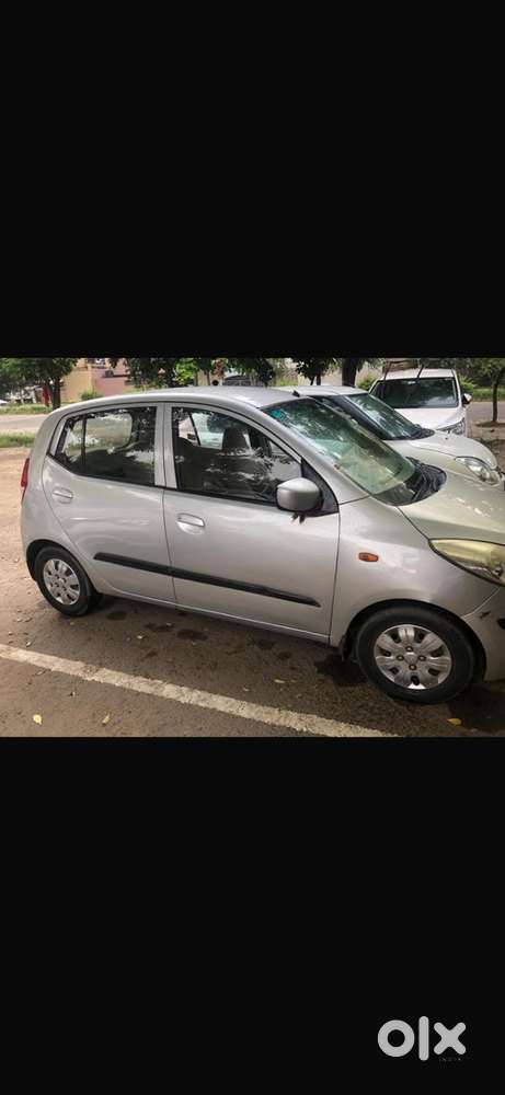 Hyundai I10 Petrol Manual 2011