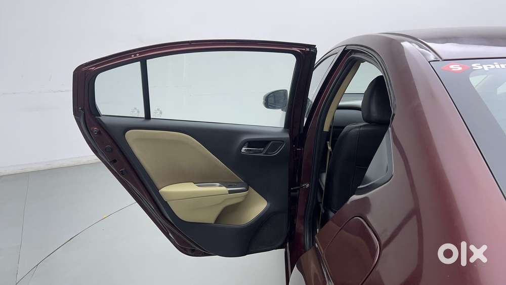 Honda City I-vtec S, 2015, Petrol