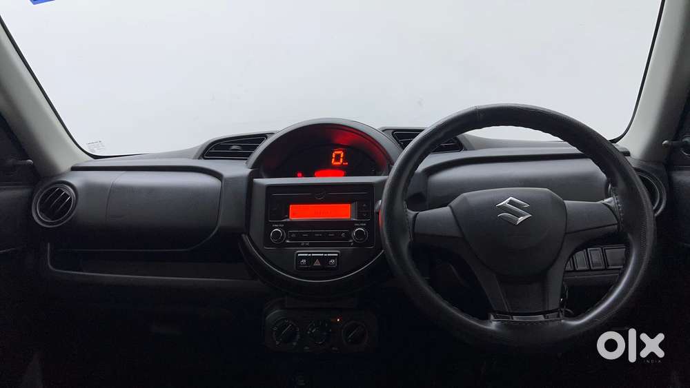 Maruti Suzuki S-presso Vxi, 2022, Petrol