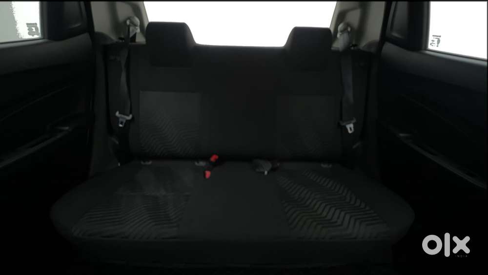 Maruti Suzuki Swift Amt Vvt Vxi, 2022, Petrol