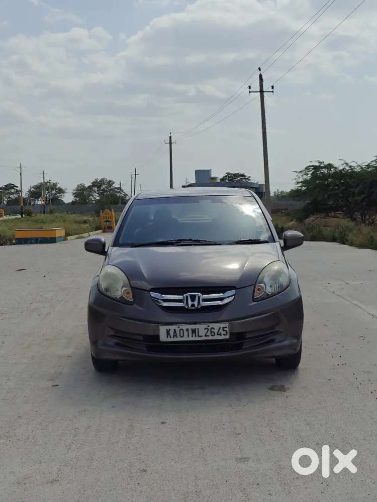 Honda Amaze Model 2014 Petrol Variant For Sale In Awesome Condition