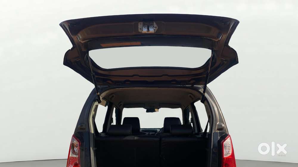 Maruti Suzuki Wagon R 1.0 Vxi, 2017, Petrol