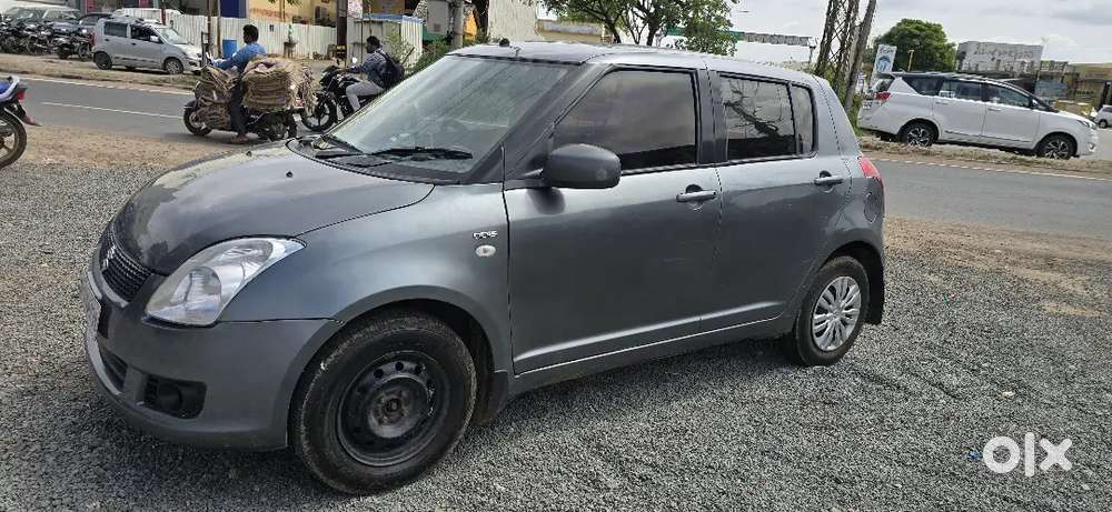 Maruti Suzuki Swift 2010 Diesel 160000 Km Driven