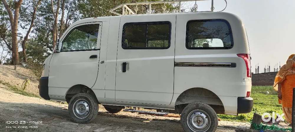 Mahindra Supro Van