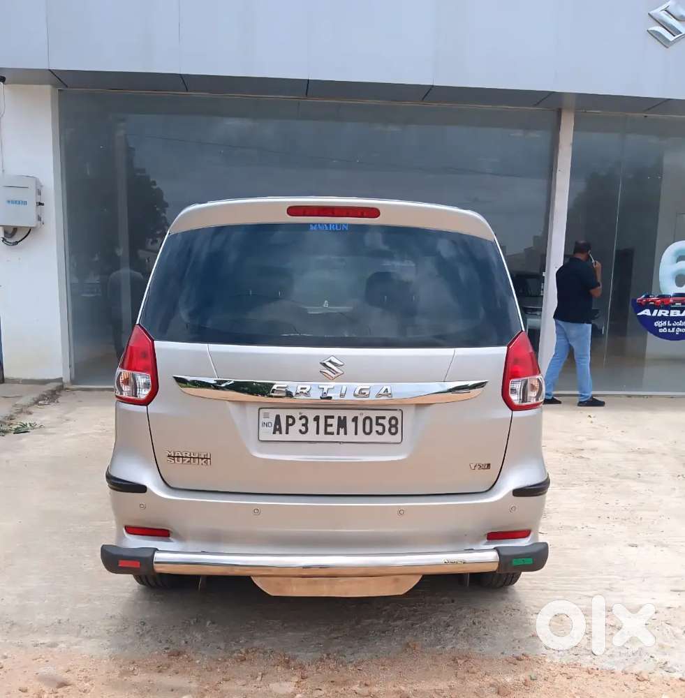 2018 Maruti Ertiga Petrol - Excellent Condition - 80% Tyre Life