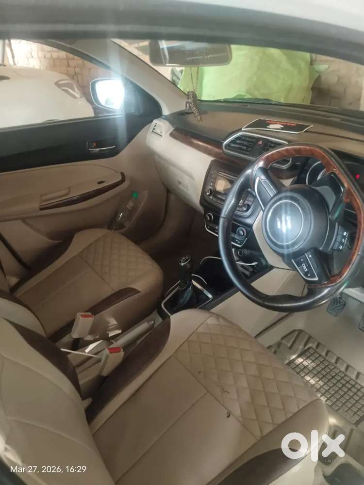 Maruti Suzuki Swift Dzire 2017 Petrol 72000 Km Driven