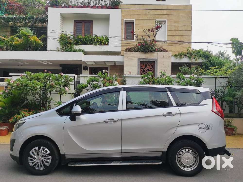 Mahindra Marazzo M2, 2018, Diesel