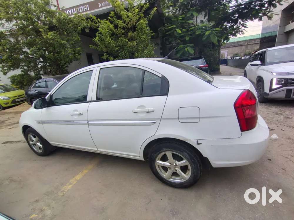 Hyundai Verna 2016 Petrol 97523 Km Driven