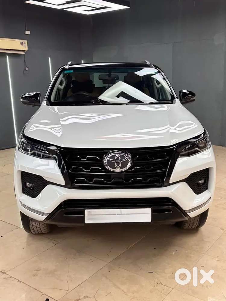 Toyota Fortuner 2024 Diesel 42000 Km Driven
