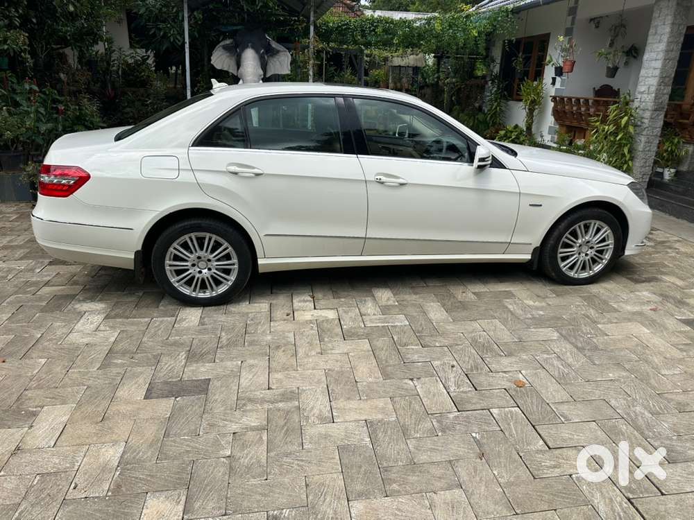 Mercedes-benz E-class 2012