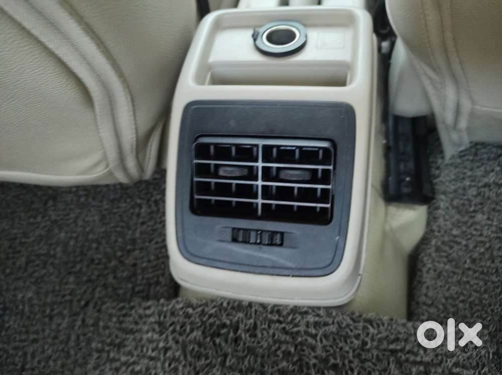 Maruti Suzuki Swift Dzire 1.2 Vxi Bsiv, 2018, Petrol